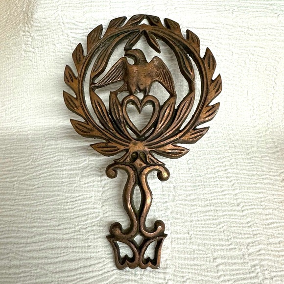 n/a Other - Vintage Bronze Trivet with Eagle Crest Heart Design